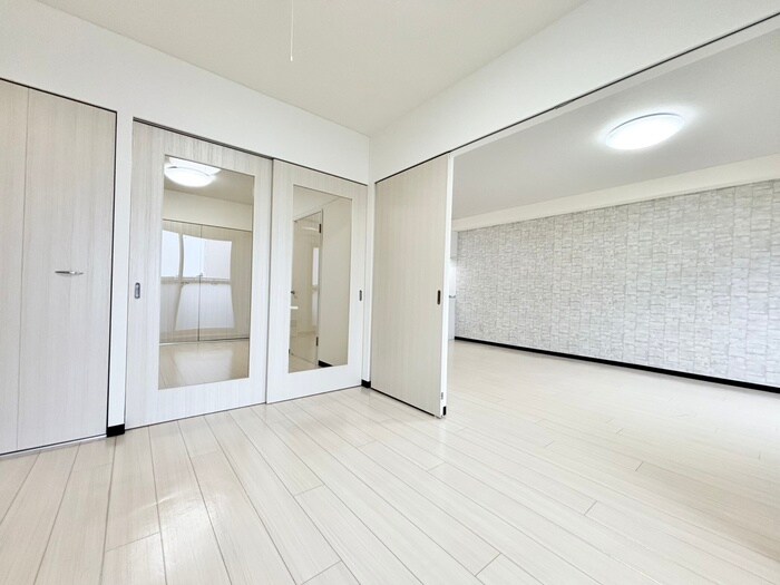 物件内観写真12　(居室)