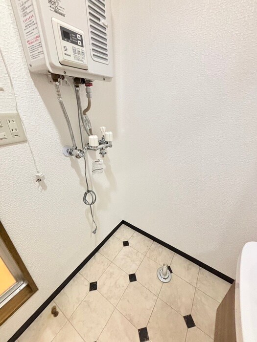 物件内観写真22　(洗濯機置場)