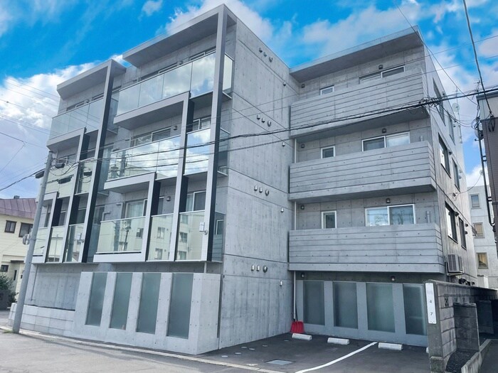 物件外観写真2　(外観写真)