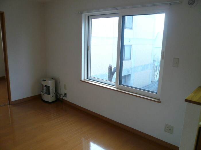 物件内観写真6　(居室)