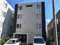 ロ－ヤルハイツ南平岸Ａの外観写真