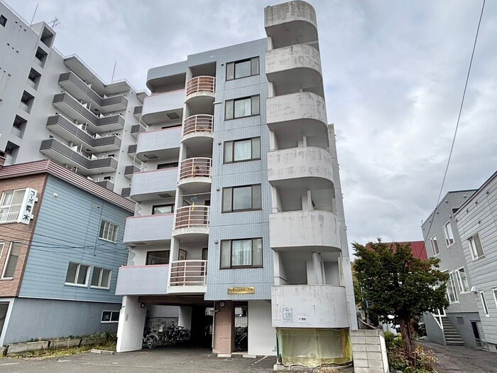 物件外観写真2　(外観写真)