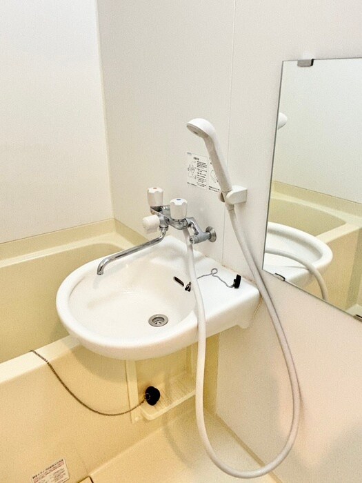 物件内観写真16　(洗面)