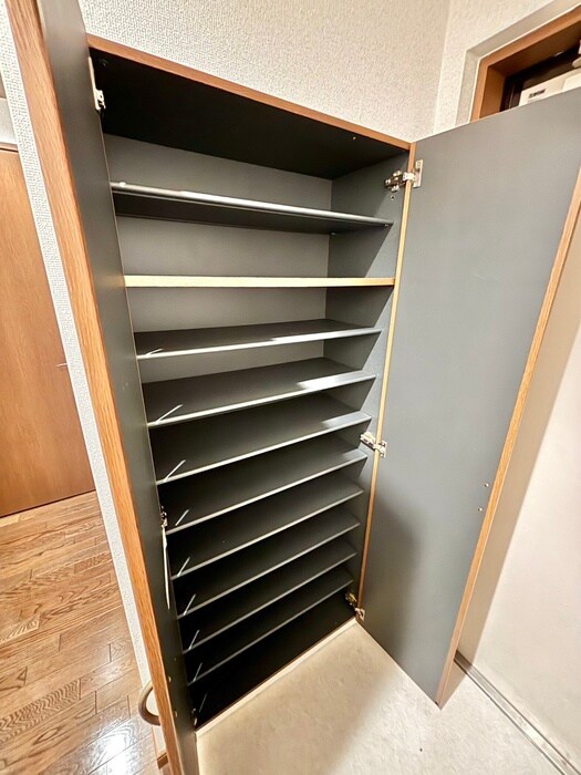 物件内観写真19　(靴箱)