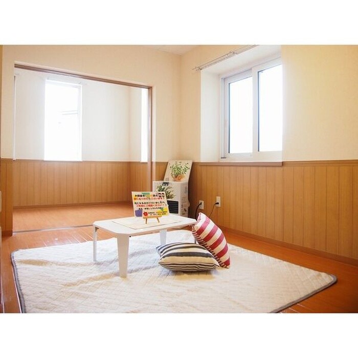 物件内観写真7　(居室)