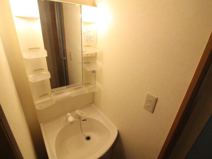 物件内観写真13　(洗面)