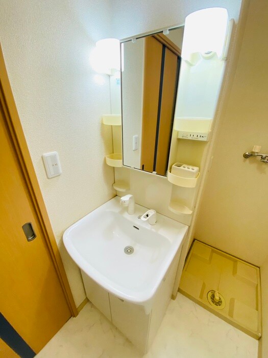 物件内観写真14　(洗面)