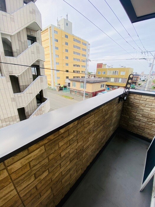 物件内観写真18　(ベランダ・バルコニー)