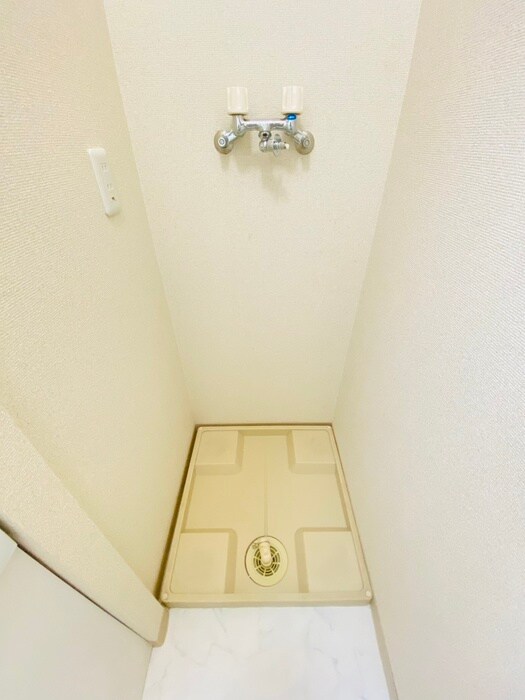 物件内観写真19　(洗濯機置場)