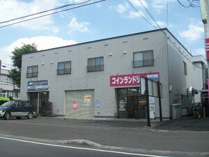 カルフール外観写真