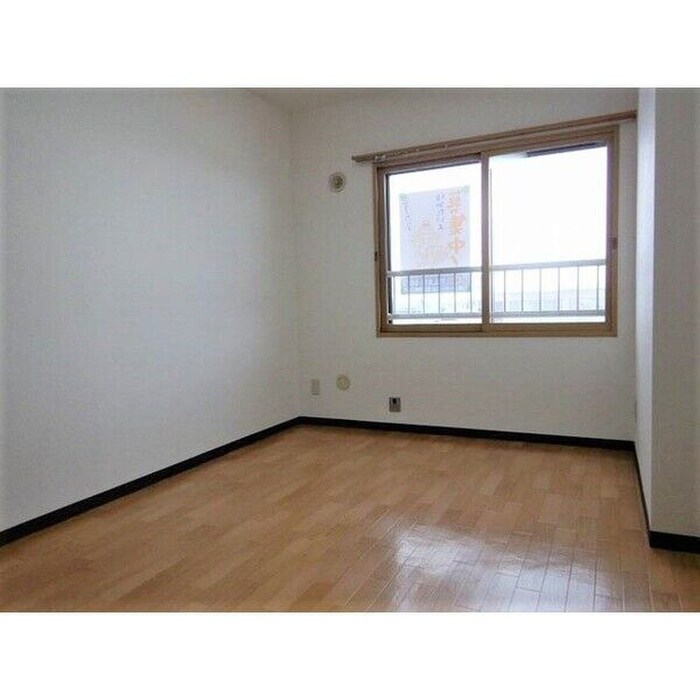 物件内観写真12　(居室)