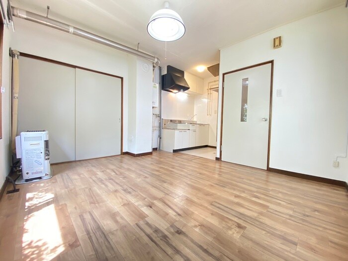 物件内観写真21　(居室)