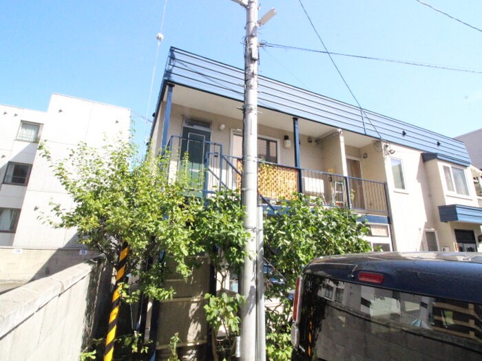 物件外観写真2　(外観写真)