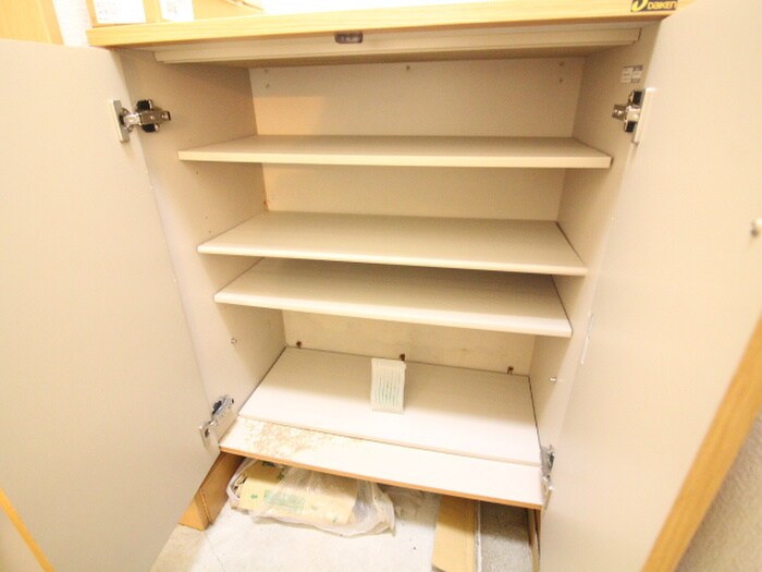物件内観写真19　(靴箱)