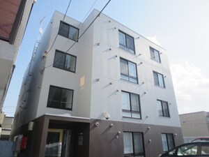 ノイエ・Ａ外観写真