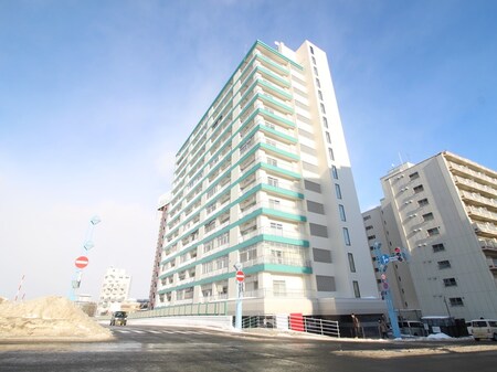 中の島ﾘﾊﾞｰｻｲﾄﾞﾏﾝｼｮﾝ(106)外観写真