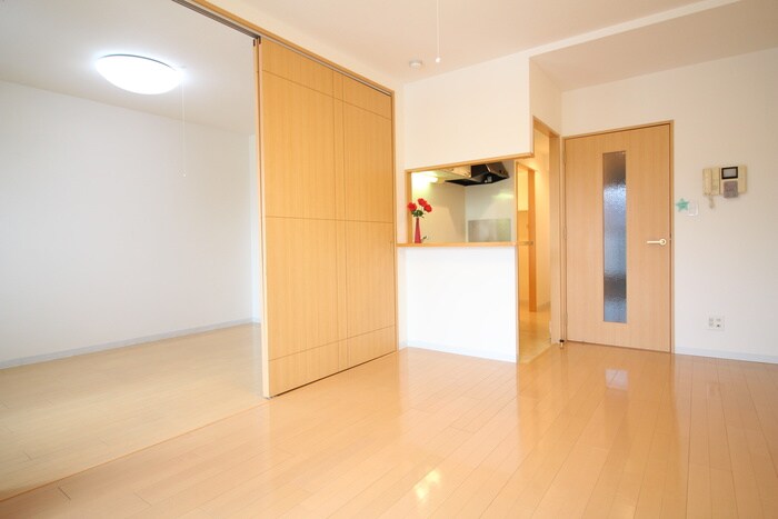 物件内観写真8　(居室)