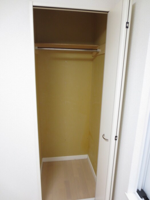 物件内観写真13　(収納)