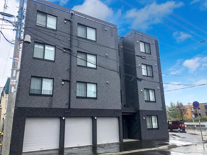 物件外観写真2　(外観写真)