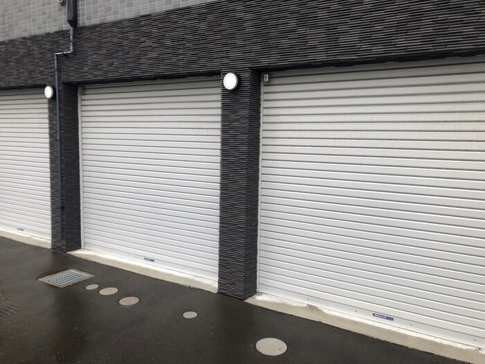 物件外観写真5　(駐車場)