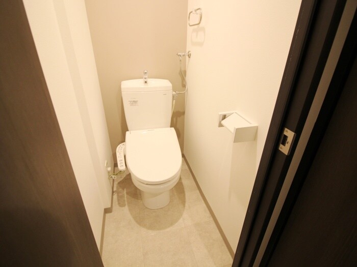 物件内観写真15　(トイレ)