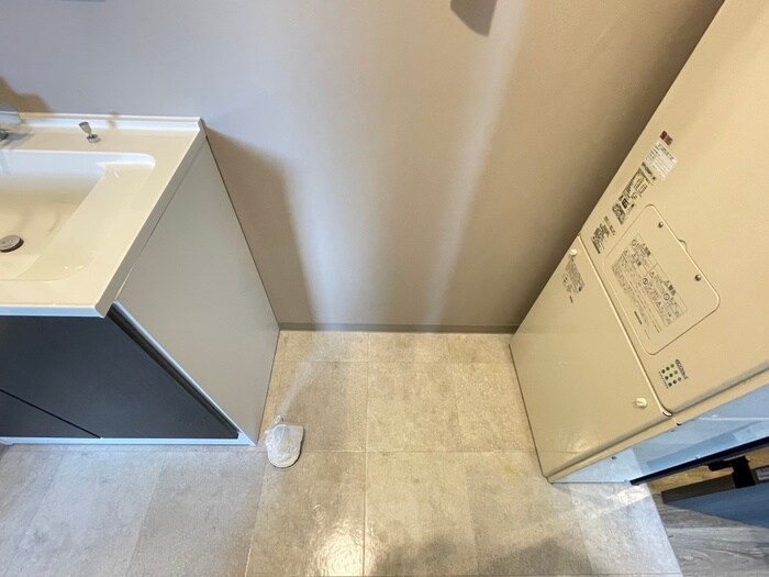 物件内観写真15　(洗濯機置場)