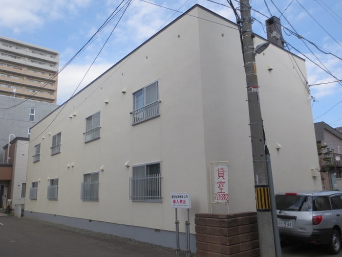 物件外観写真3　(外観写真)