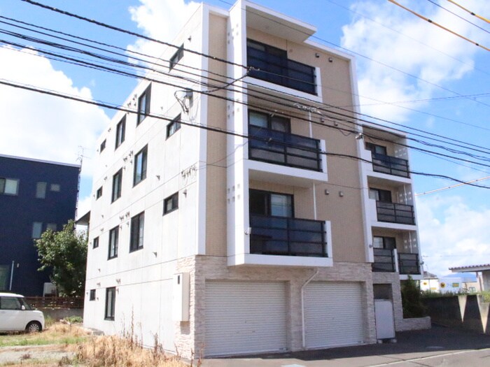 物件外観写真1　(外観写真)