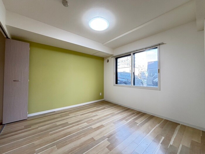 物件内観写真12　(居室)