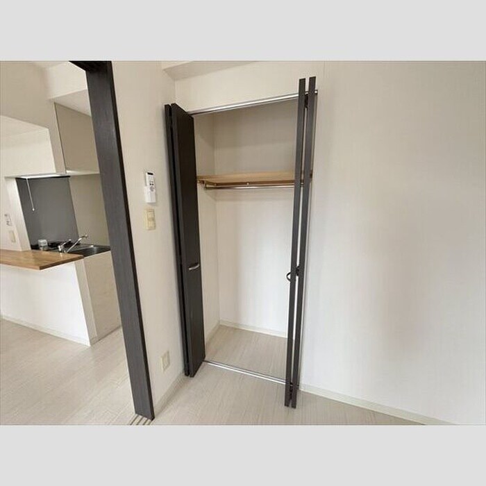 物件内観写真9　(収納)