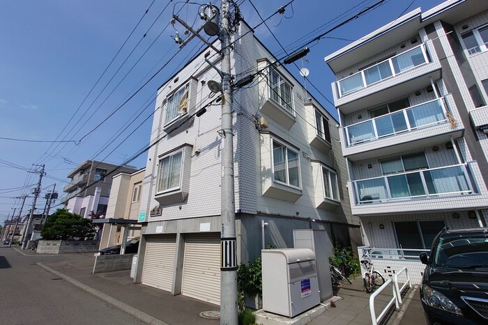 物件外観写真1　(外観写真)