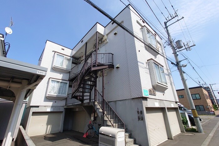 物件外観写真3　(建物設備)