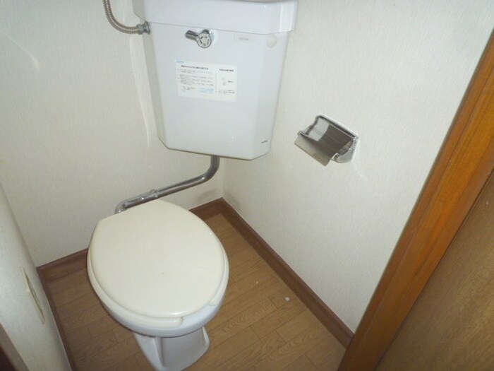 物件内観写真16　(トイレ)