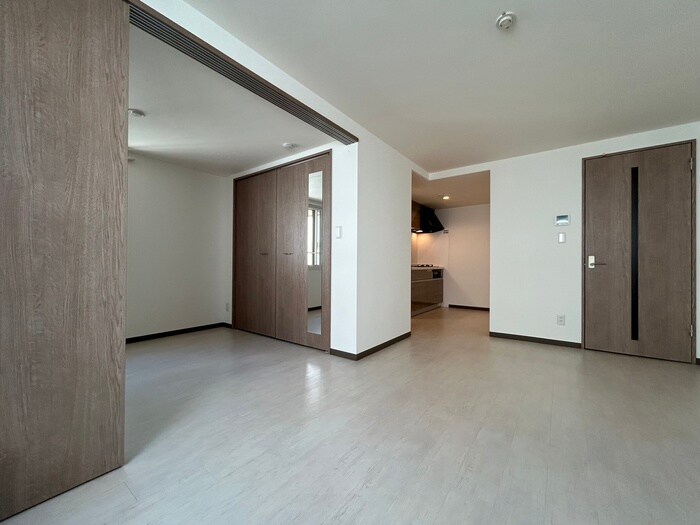 物件内観写真3　(居室)