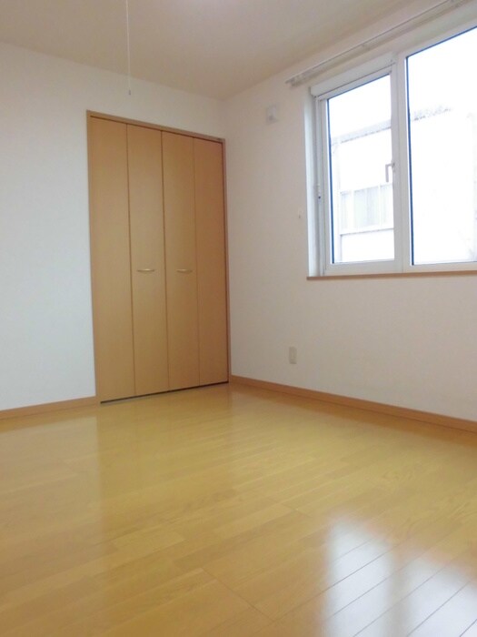 物件内観写真10　(居室)