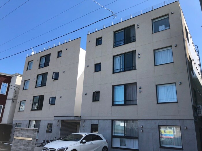 物件外観写真1　(外観写真)