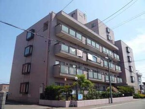 カーサ四ノ宮外観写真