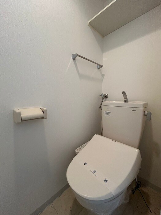 物件内観写真13　(トイレ)