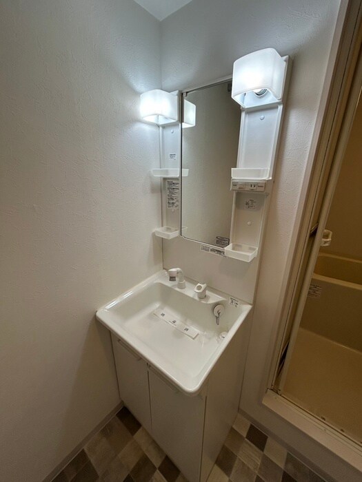 物件内観写真14　(洗面)