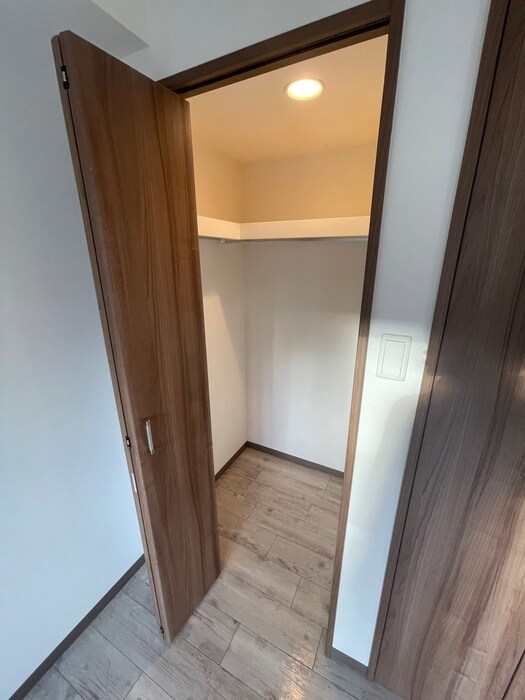 物件内観写真15　(収納)