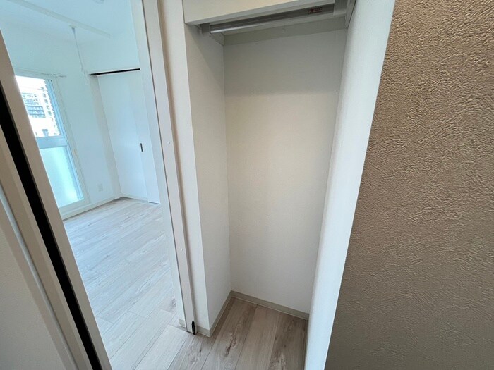 物件内観写真18　(収納)