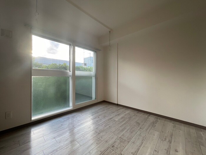 物件内観写真22　(居室)