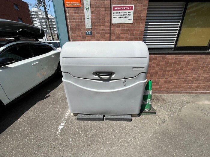 物件外観写真4　(建物設備)