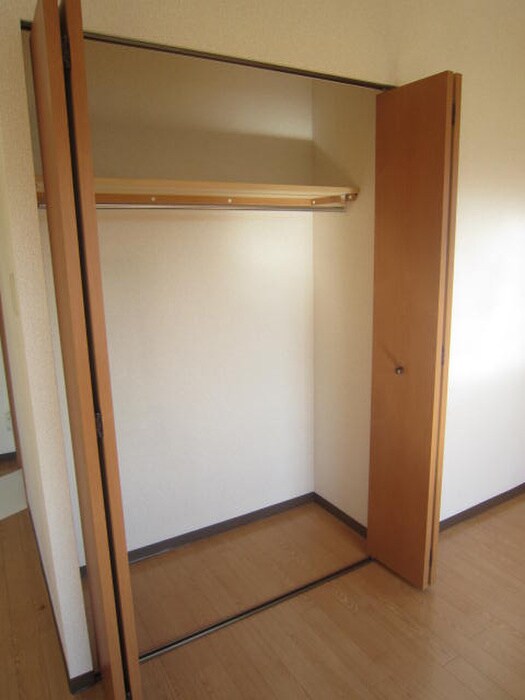 物件内観写真10　(収納)