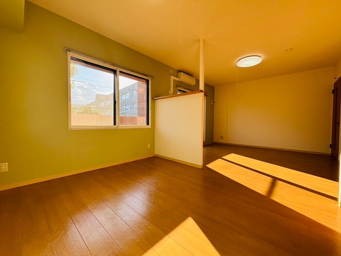 物件内観写真10　(居室)