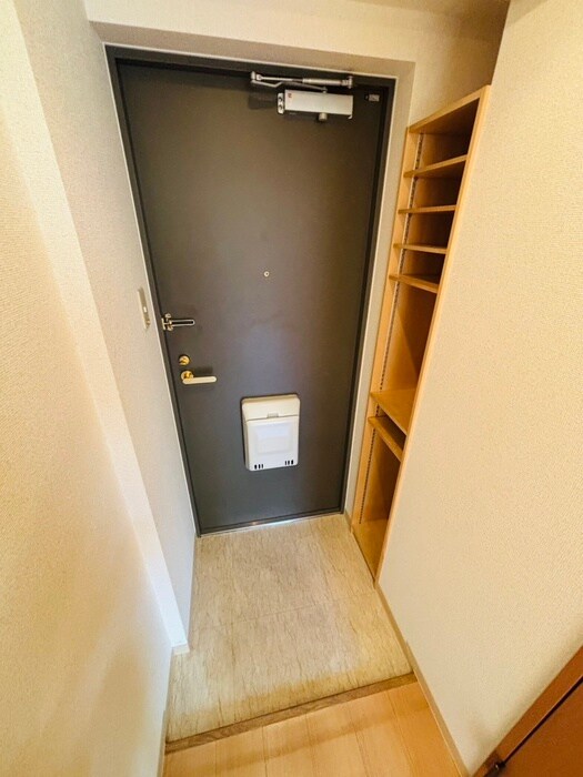 物件内観写真20　(玄関)