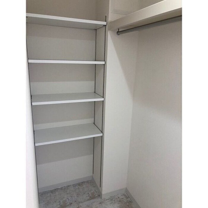 物件内観写真14　(収納)