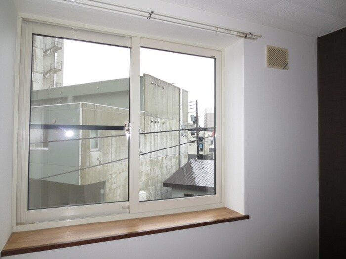 物件内観写真5　(居室)