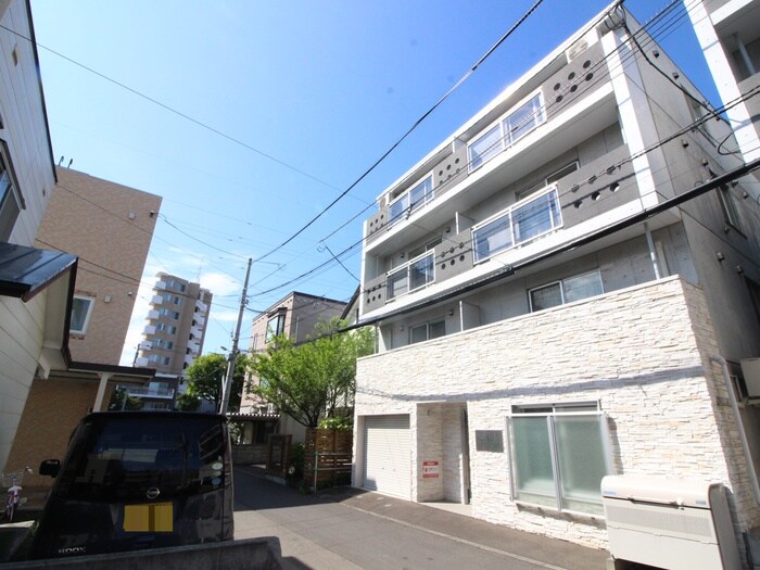 物件外観写真5　(外観写真)