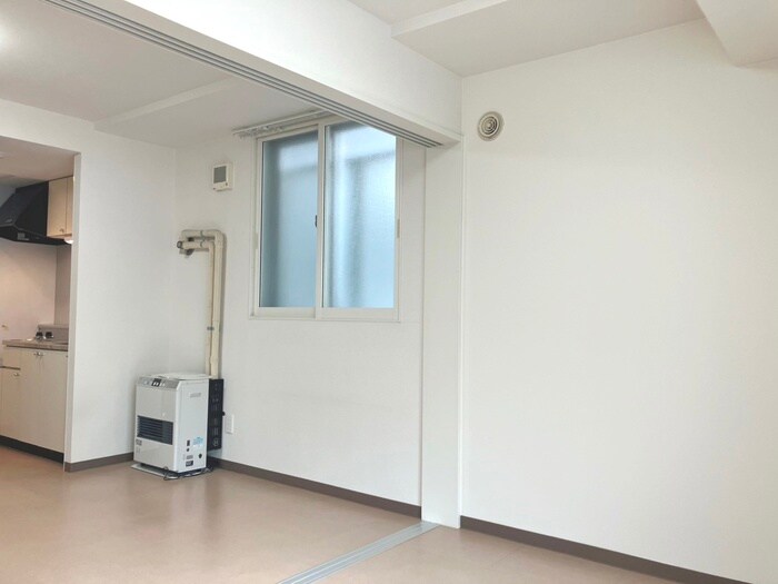 物件内観写真13　(居室)